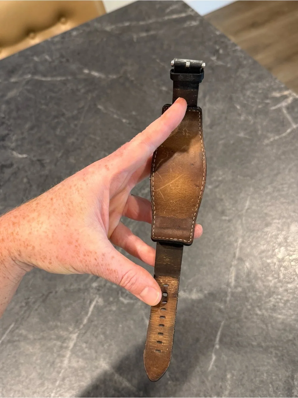 Fossil Blue AM-3676 men’s chunky strap leather black watch working READ
